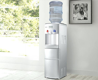 Ice Maker With Water Dispenser